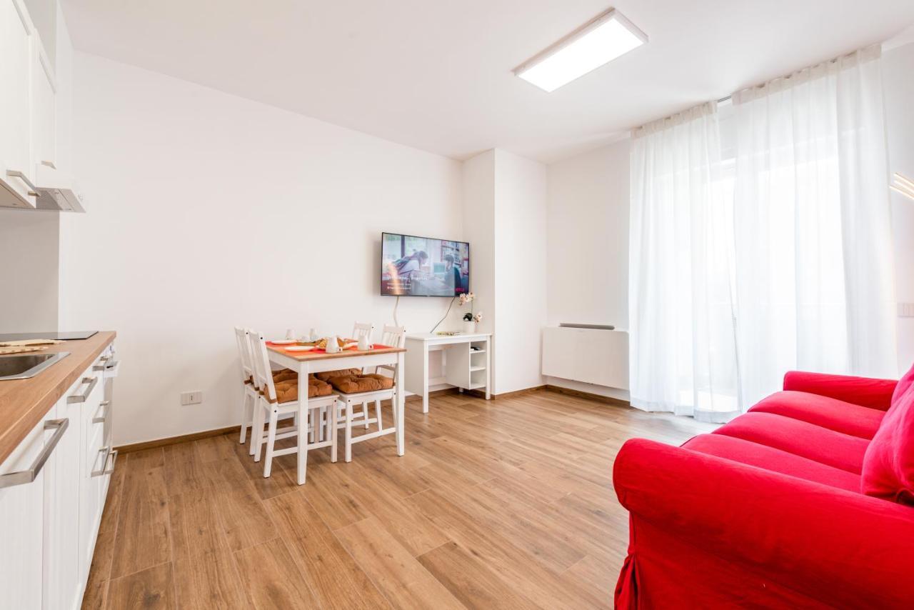 Central Station Apt With Parking Барі Екстер'єр фото