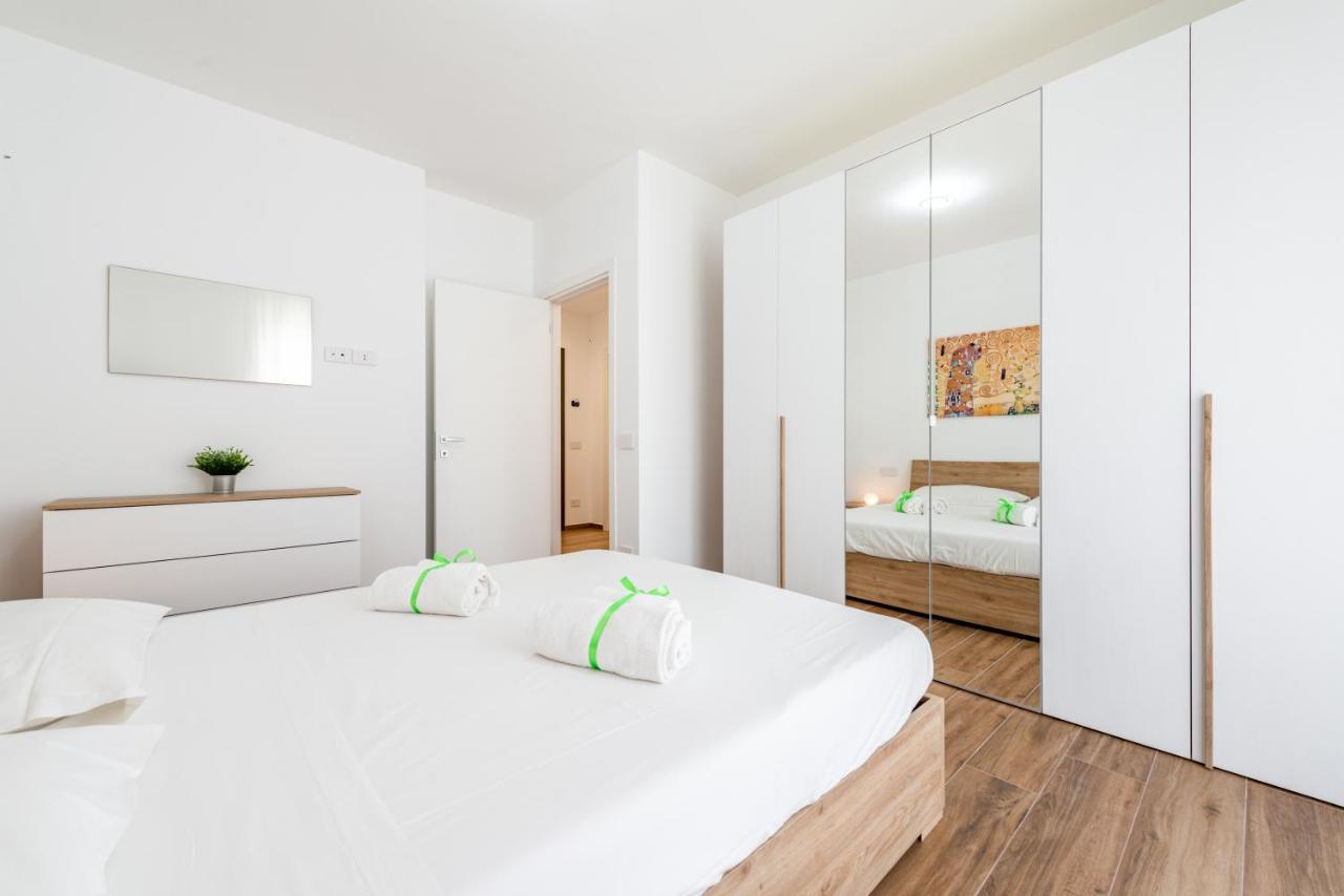 Central Station Apt With Parking Барі Екстер'єр фото